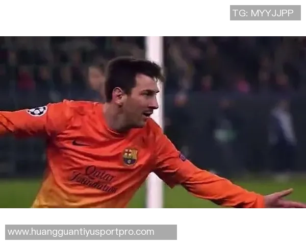 18岁埃斯特旺成巴西队新星同龄人进球超梅罗之和引关注